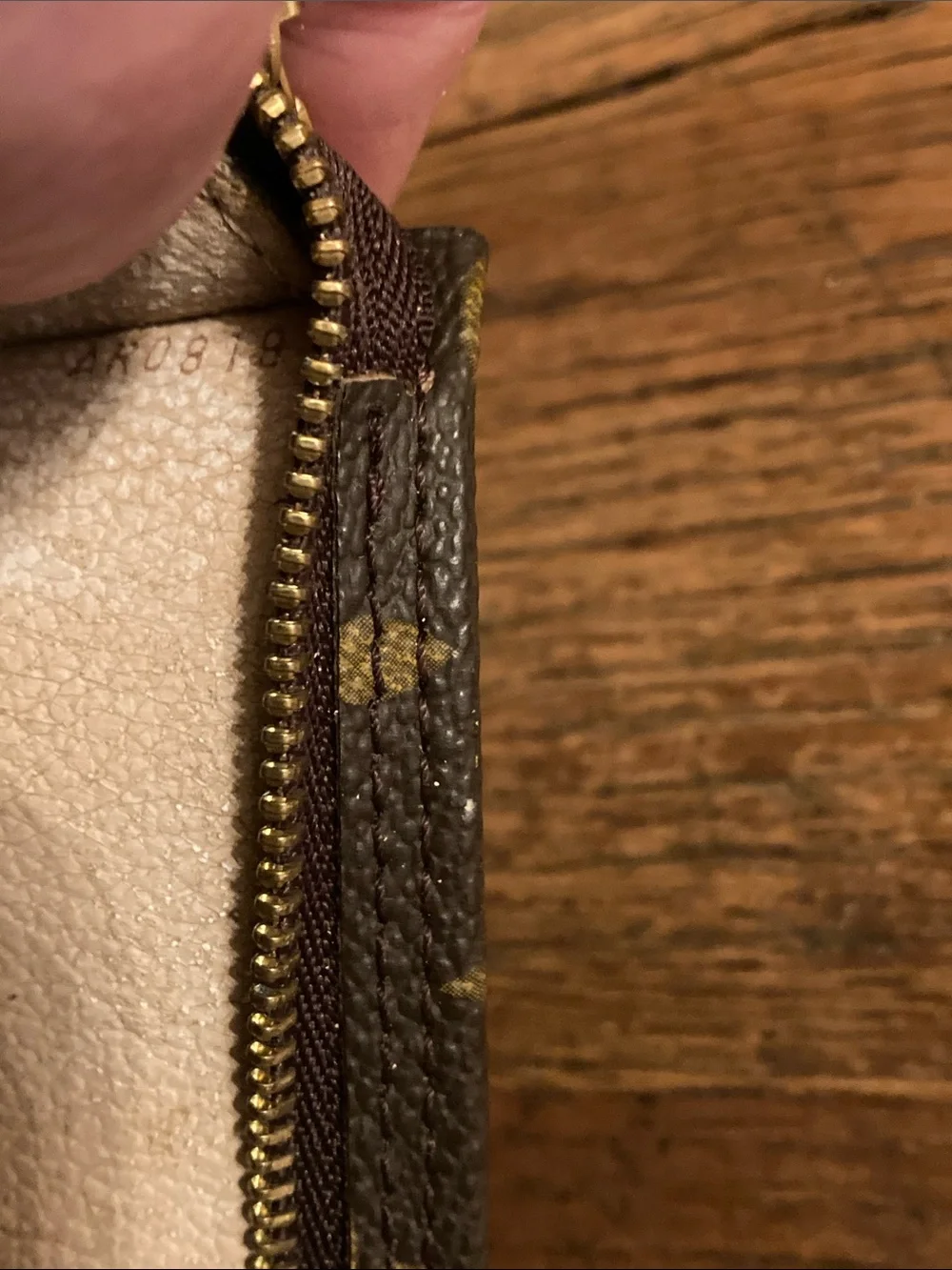Louis Vuitton Monogram Bucket PM Pouch/Pochette w/Chain Strap